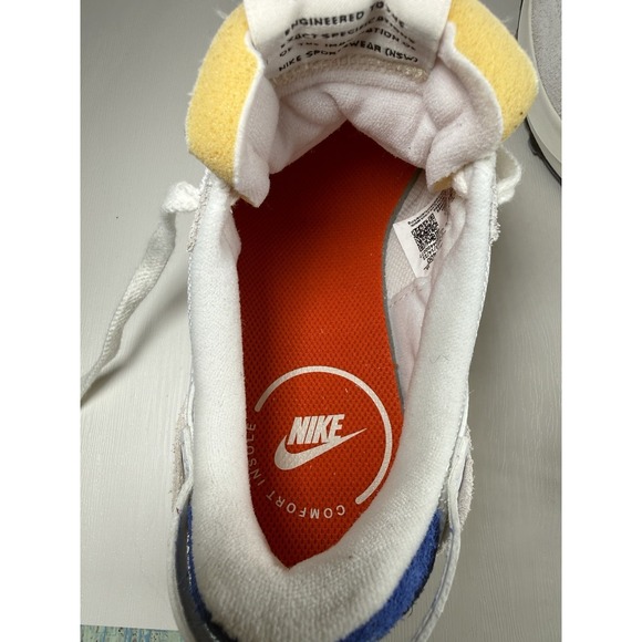 Size 6.5 - Nike Waffle Debut Vintage White Game Royal Women's NWOT DX2931-400 - Picture 9 of 10